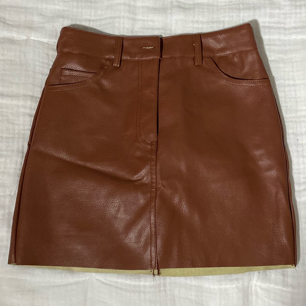 NWT  Forever 21 Faux Leather Mini Skirt-  Size XS